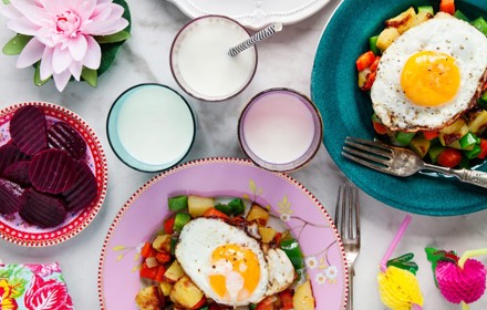 Varpyttipanna Med Stekt Agg Och Rodbetor Foto Sanna Liv2ijn Wexell Mathem 1344X1344